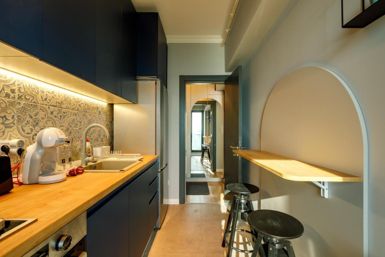 Lucky 13 Apartment Mamaia Exterior photo